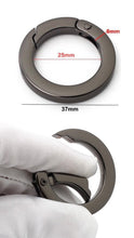 Load image into Gallery viewer, High End 25Mm Flat Finish Spring Gate Ring $4.00/ 2 Pieces
