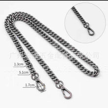 Load image into Gallery viewer, 13 Mm Wide High End Metal Chain $20.00 - $22.00/ 1 Antique Silver 110Cm Long
