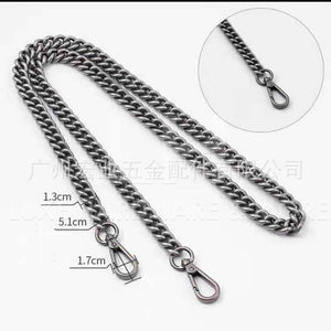 13 Mm Wide High End Metal Chain $20.00 - $22.00/ 1 Antique Silver 110Cm Long