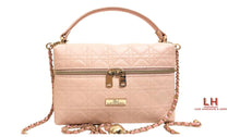 Load image into Gallery viewer, Belle Crossbody Pdf Pattern $7.95
