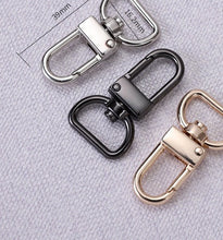 Load image into Gallery viewer, 16.2 Mm Lobster $10/10 Pieces
