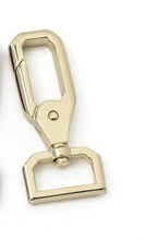Load image into Gallery viewer, High End 19Mm Chunky Lobster $12.00/4 Sets Light Gold
