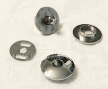 Load image into Gallery viewer, High End Korean Style Magnetic / Twist On Snap $11.00/4 Sets
