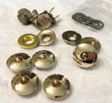 Load image into Gallery viewer, High End Korean Style Magnetic / Twist On Snap $11.00/4 Sets

